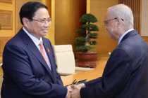 Thủ tướng Phạm Minh Chính và ông Nagavara Ramaroa Narayana Murthy, nguyên Chủ tịch, người sáng lập Tập đoàn Infosys.