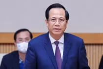 Bộ Chính trị quyết định thi hành kỷ luật Khiển trách ông Đào Ngọc Dung.