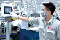 Rạng Đông ứng dụng công nghệ số vào sản xuất.