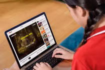 Có tới 82% trẻ em Việt Nam đang tiếp cận với Internet nhưng lại chưa có nhiều giải pháp công nghệ để bảo vệ trẻ khi tham gia môi trường mạng.