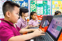 Công tác truyền thông về trẻ em được đổi mới, việc thông tin, tuyên truyền trên môi trường mạng được chú trọng. Ảnh minh hoạ.