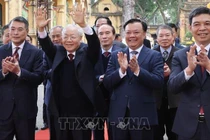 Tổng Bí thư Nguyễn Phú Trọng đến dâng hương tại Khu di tích Hoàng thành Thăng Long-Di sản văn hóa thế giới - Ảnh: TTXVN