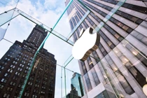 Logo Apple tại một Apple Store ở Mỹ