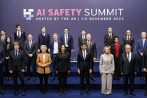 Các lãnh đạo thế giới dự hội nghị thượng đỉnh lần thứ 3