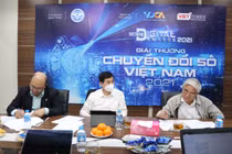 Hội đồng Chung khảo Giải thưởng Chuyển đổi số Việt Nam đang thẩm định các hồ sơ dự VDA 2021.