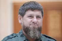Hãng tin TASS đưa tin về tuyên bố của ông Ramzan Kadyrov (Ảnh: Sina).