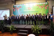 Lãnh đạo các hội, hiệp hội và Câu lạc bộ CNTT chuyên ngành chúc rượu đầu xuân Giáp Thìn 2024