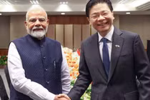 Thủ tướng Singapore Lawrence Wong (bên phải) chào đón Thủ tướng Ấn Độ Narendra Modi vào ngày 5 tháng 9 tại Singapore