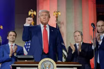 Nhà Trắng hiện nắm giữ gần 10% cổ phần tại Intel. Ảnh: Reuters.