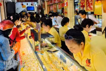 Giá vàng đi ngang. Ảnh: Pinterest.