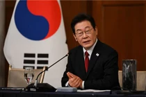 Tổng thống Hàn Quốc Lee Jae Myung phát biểu tại hội nghị bàn tròn kinh doanh Hàn Quốc-Mỹ. Ảnh: Reuters.