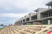 36 căn biệt thực tại Khu đô thị Phú Mỹ An (quận Ngũ Hành Sơn, TP Đà Nẵng) của Công ty CP Đất Xanh Miền Trung