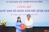 Bà Trương Thị Hồng Hạnh nhận quyết định bổ nhiệm giám đốc Sở Du lịch Đà Nẵng