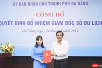 Bà Trương Thị Hồng Hạnh nhận quyết định bổ nhiệm giám đốc Sở Du lịch Đà Nẵng