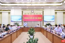 Toàn cảnh phiên họp tại UBND TP.HCM chiều 4/3. Ảnh: Linh Nhi