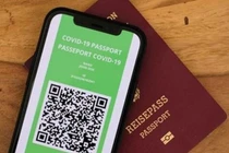 Vẫn còn tới 45 triệu công dân đang chờ được cấp hộ chiếu vaccine, được biết không dễ dàng hoàn thành toàn bộ trước ngày 1/6/2022