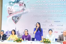 Bà Nguyễn Thị Ánh Hoa, Giám đốc Sở Du lịch TP.HCM phát biểu tại buổi lễ công bố chương trình