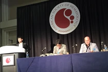 GS. Nguyễn Đăng Hùng trình bày tại hội nghị thường niên Hội huyết học Mỹ 