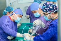 Các thủ tục khám, chữa bệnh càng nhanh, thì việc cấp cứu người bệnh càng hiệu quả