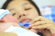 Sản phụ tố bác sĩ tắc trách, Bệnh viện Phụ sản Trung ương nói gì?