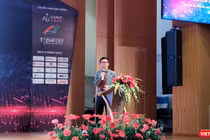 Ông Nguyễn Việt Dũng, Giám đốc Sở KH&CN TP.HCM tại phiên khai mạc sáng 24/11 (ảnh: Hòa Bình)