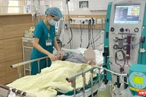 Hà Nội: 2 người tử vong, 14 người nhập viện sau bữa tiệc