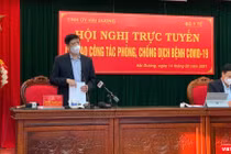 Bộ trưởng Nguyễn Thanh Long cùng Bí thư Tỉnh uỷ Hải Dương Phạm Xuân Thăng chủ trì hội nghị trực tuyến tại vùng dịch Hải Dương.