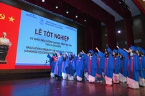 Các tân Cử nhân Điều dưỡng tại lễ tốt nghiệp