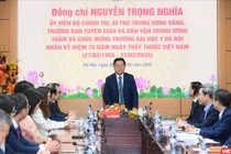 Trưởng Ban Tuyên giáo và Dân vận Trung ương tự hào về những đóng góp của các thế hệ Trường ĐHYHN