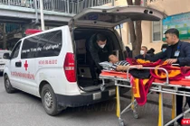 Hàng nghìn chuyến xe 0 đồng đưa bệnh nhân nghèo vượt đường xa về nhà