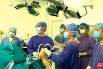 Mỗi ca phẫu thuật ở BV Việt Đức đều cần nhiều xét nghiệm
