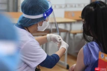 Tiêm vaccine phòng COVID-19 cho trẻ 