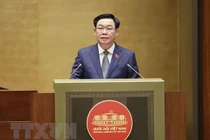 Chủ tịch Quốc hội Vương Đình Huệ phát biểu khai mạc phiên chất vấn và trả lời chất vấn. (Ảnh: Doãn Tấn/TTXVN)