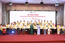 Tôn vinh 100 người hiến máu tiêu biểu: Có người hiến máu 124 lần