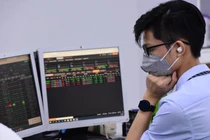 Vuột cơ hội từ sự yếu kém của hệ thống HOSE