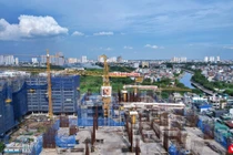 Mỗi mét vuông chung cư bán cho khách hàng đang gánh nhiều loại chi phí