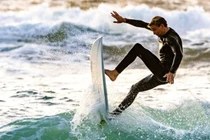 VN-Index tăng 20 điểm trong 15 phút