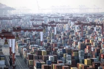 Trung Quốc rơi vào giảm phát, kinh tế toàn cầu sẽ ra sao?