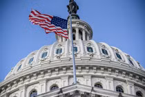 Mỹ bị hạ xếp hạng tín nhiệm: Phần nổi của 'tảng băng chìm'?