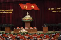 Sau 7 ngày làm việc khẩn trương, nghiêm túc và đầy tinh thần trách nhiệm, Hội nghị lần thứ 8 Ban Chấp hành Trung ương Đảng khóa XIII đã hoàn thành toàn bộ nội dung, chương trình đề ra - Ảnh: VGP/Nhật Bắc