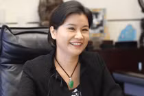 Thành công trong kinh doanh, Chu Quần Phi trở thành Ủy viên toàn quốc Hội nghị Chính trị Hiệp thương Trung Quốc từ năm 2018 (Ảnh: Laoyaba).