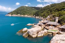 Ninh Vân Bay làm ăn ra sao trước khi Hoa hậu Ngọc Hân rời ghế Phó tổng giám đốc?