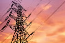 Nhập khẩu điện từ Lào, doanh nghiệp nào sẽ đàm phán giá với EVN?