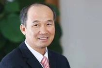 Sacombank phủ nhận thong tin Chủ tịch Dương Công Minh bị cấm xuất cảnh.