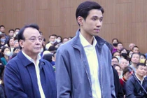 Ông Đỗ Anh Dũng và con trai Đỗ Hoàng Việt.