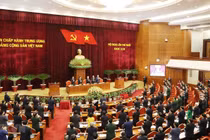 Bộ Chính trị chỉ còn 13 người, có nên bầu bổ sung?