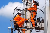 Chuyên gia cho rằng EVN cần sớm tăng giá điện khi Quyết định có hiệu lực.