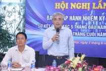 Ông Vũ Kiêm Văn, Tổng Thư ký, Phó Chủ tịch VDCA báo cáo tổng kết hoạt động 6 tháng đầu năm