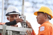 EVN bác tin kêu gọi doanh nghiệp giảm 30% mức sử dụng điện