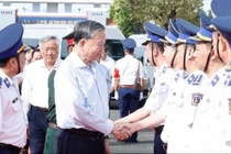 Tổng bí thư: Đột phá nguồn nhân lực, phát triển công nghệ và AI cho Cảnh sát biển Việt Nam